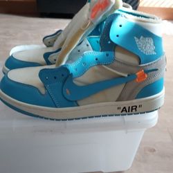 Jordan Off White 1s 