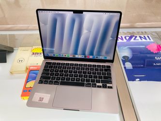 MacBook Air M2 8gb ram 256gb ssd