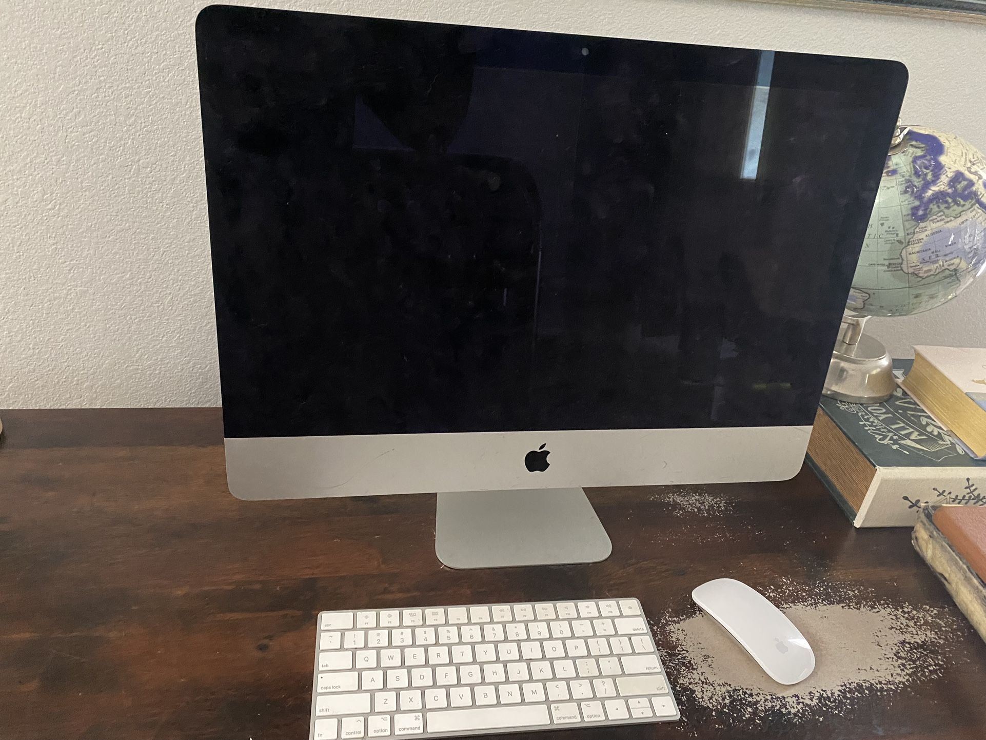 Apple Desktop Computer