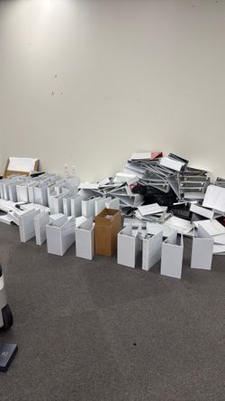 Bulk used binders multiple sizes