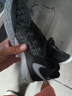 Nike Zoom LeBron NXXT Gen Grey Black Size 8 Men