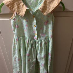Adorable Little Girl’s Summer Dress Size 6x Like New.