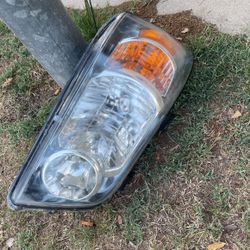 Toyota Highlander Headlight