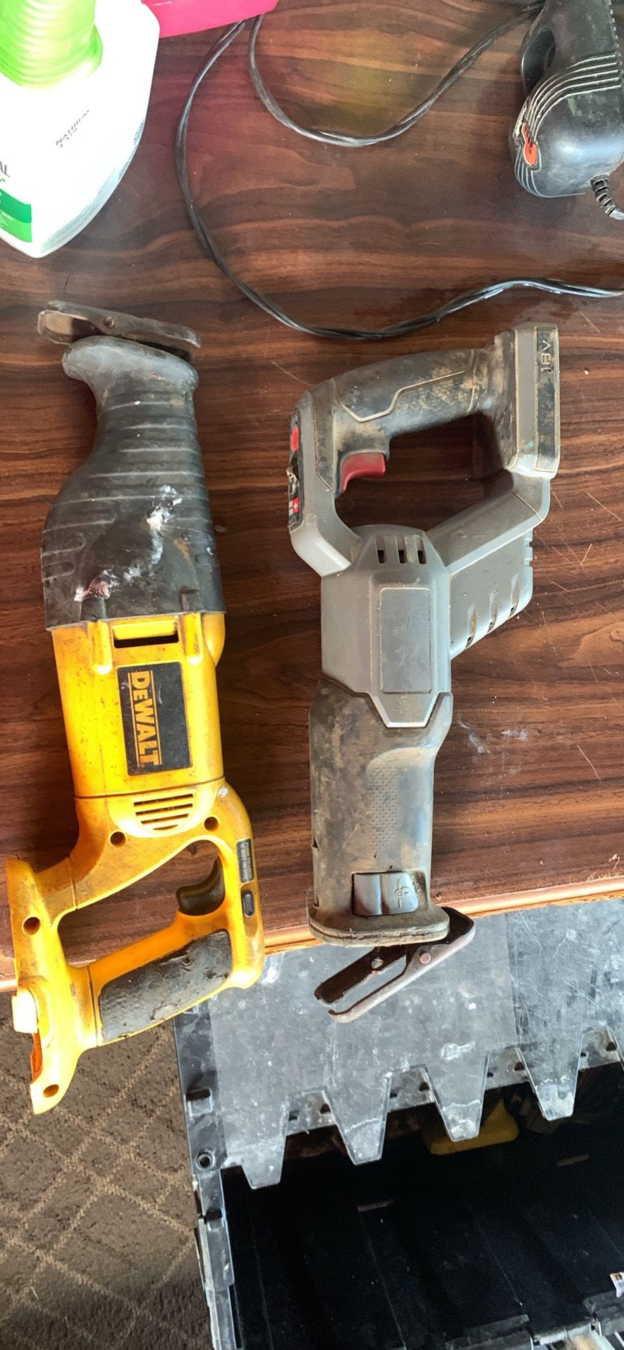 Dewalt