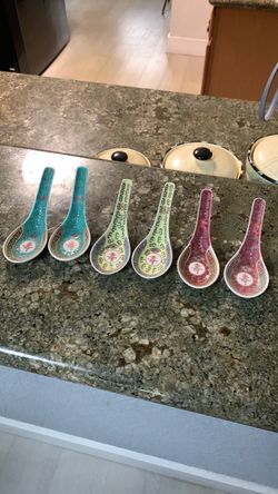 6 Oriental Soup Spoons