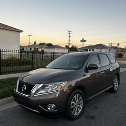 2015 Nissan Pathfinder