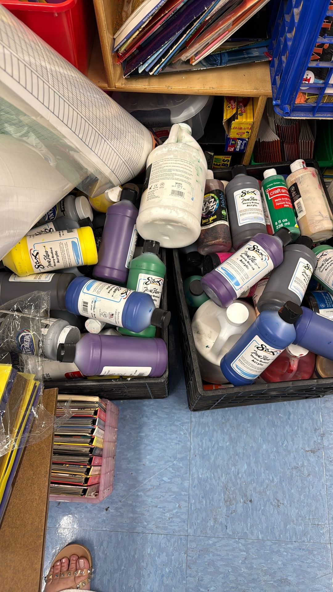 FREE ART SUPPLIES