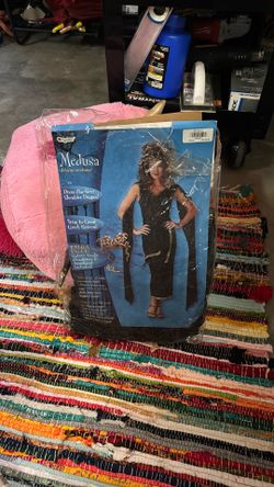 Women’s Costume