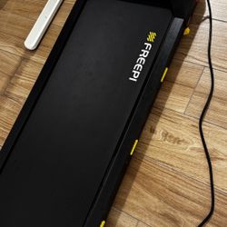 Walking Pad with Incline 