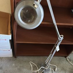 Magnifying Lamp