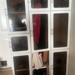 Wardrobe Closet