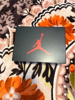 Jordan 5 black metallic reimagined