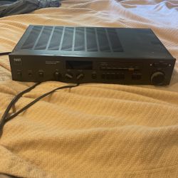 NAD Stereo Receiver