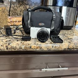 Sony A5100 Mirrorless Digital Camera White Flash Dont Work