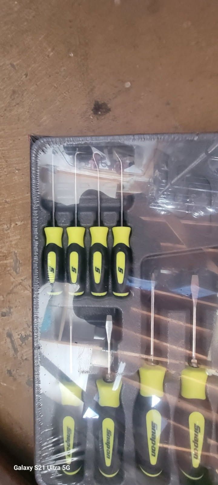 Snap-on tool