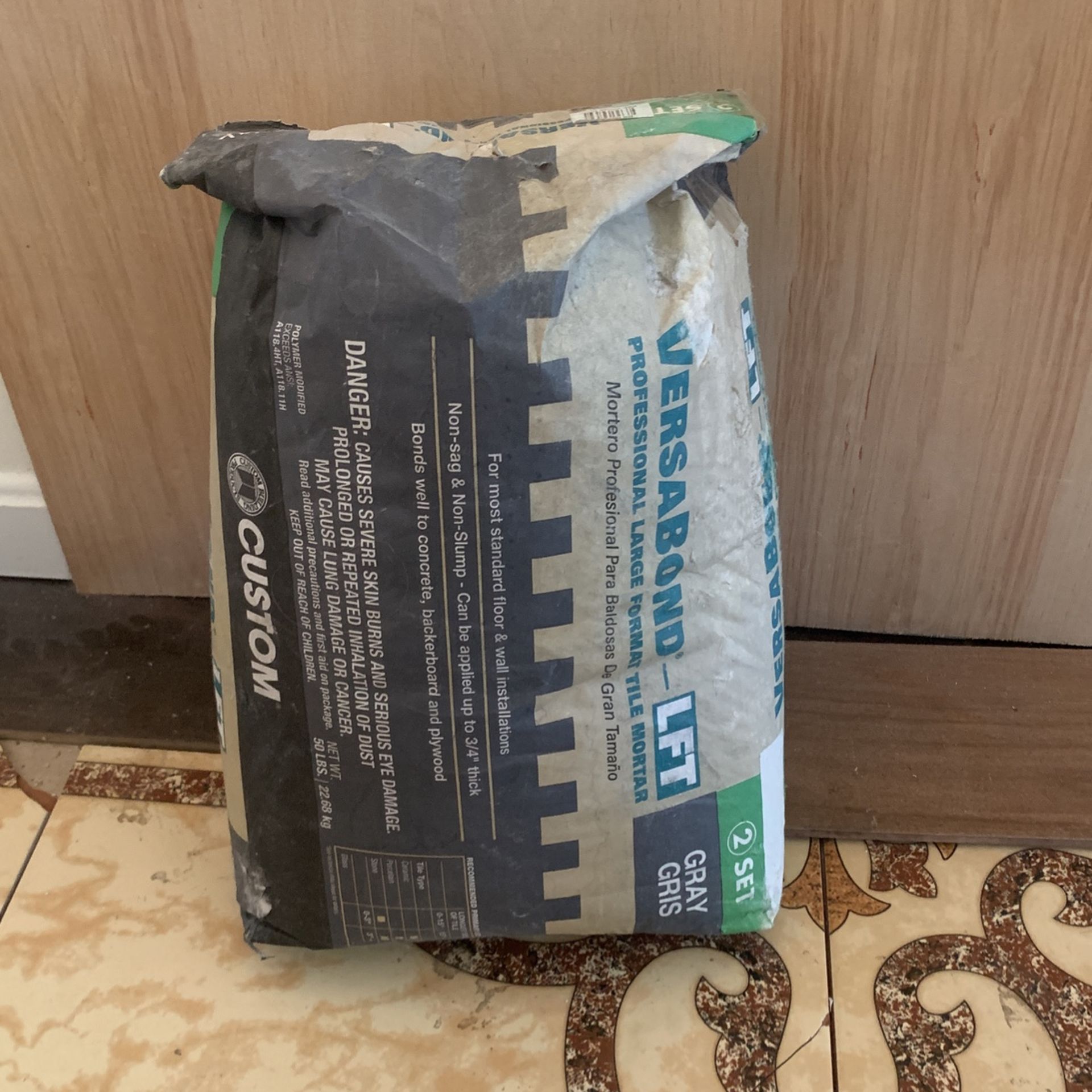 Versabond LFT Professional large format tile mortar