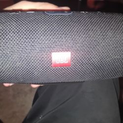 JBL Bluetooth Speaker Charge 4