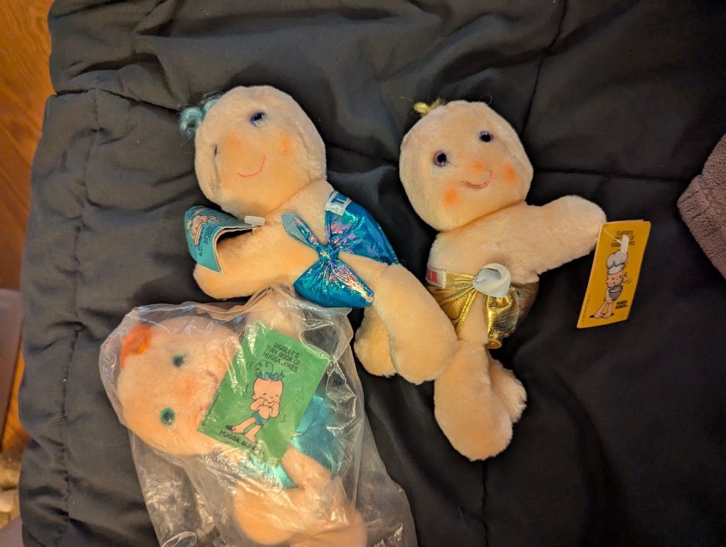 3 Vintage Huggabunch Clip Dolls Toys