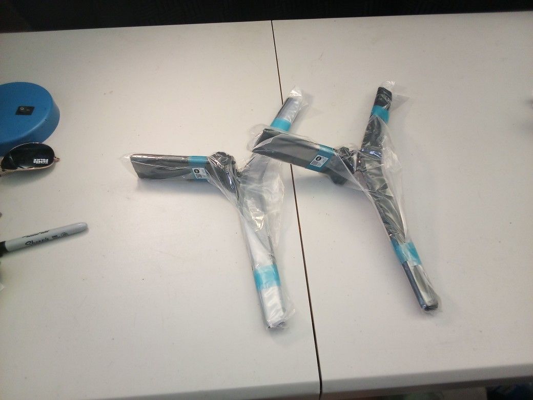 New 2 Sony TV Stand Parts Leg SB1 And SB2 black