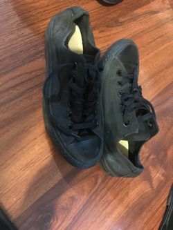 Converse size 7.5