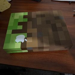 Xbox One S Minecraft Edition