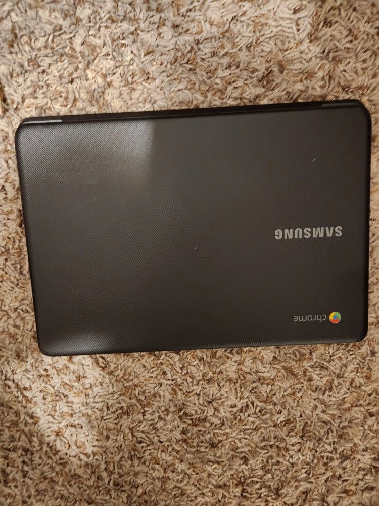 mini laptop