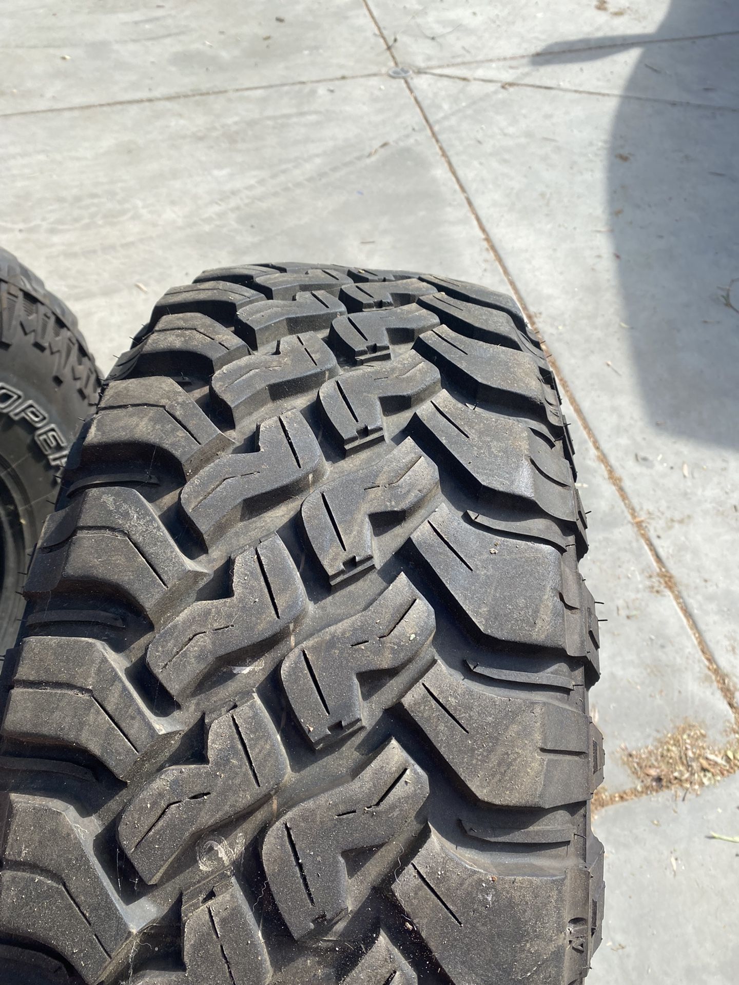 Full Set Of 4 35x12.5r15 Mud Tires for Sale in Los Angeles, CA OfferUp