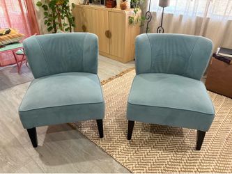 Blue accent chairs