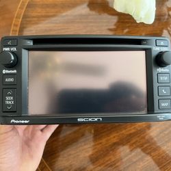  Toyota Scion AM FM Radio CD Player Receiver with Display OEM