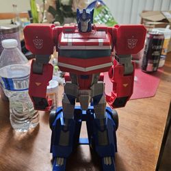 Transformers Cyberverse Roll N' Change Optimus Prime