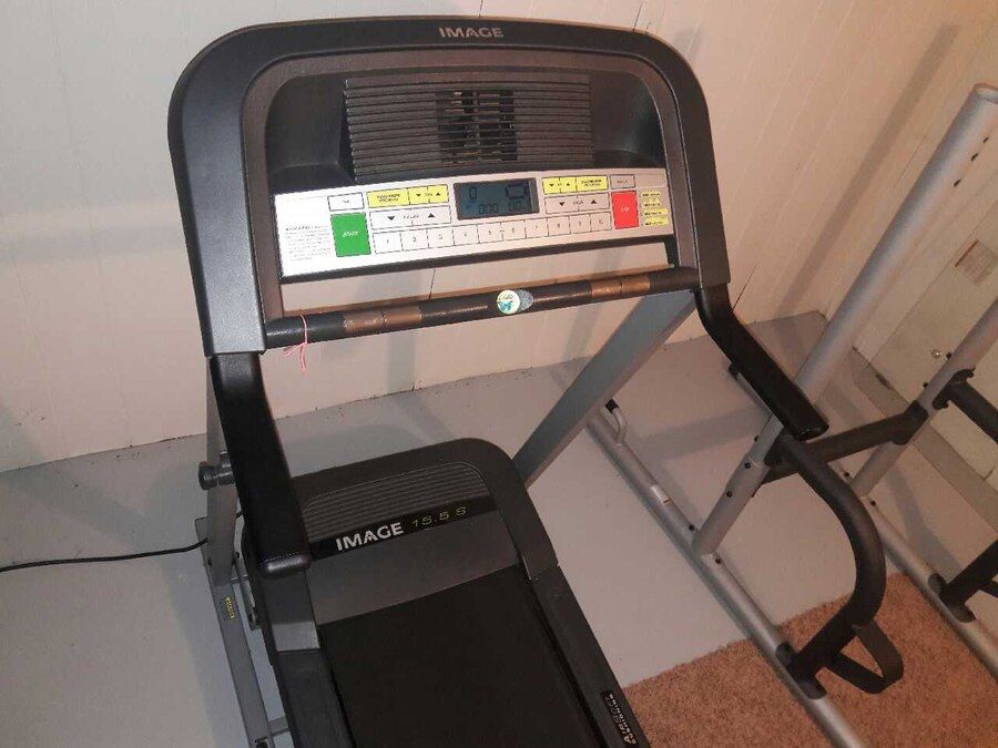 brand New treadmill 200$