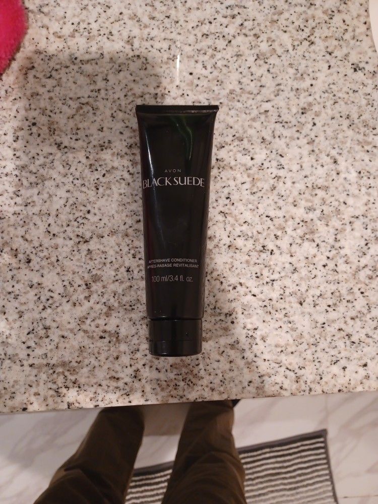 Avon Black Suede Aftershave Conditioner