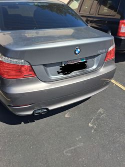 BMW 528I