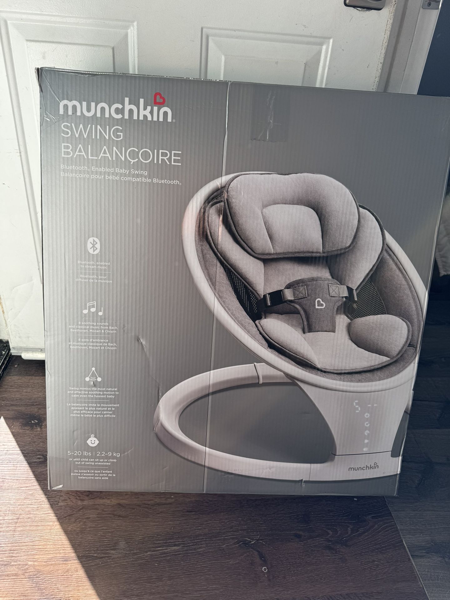 New munchkin Swing 
