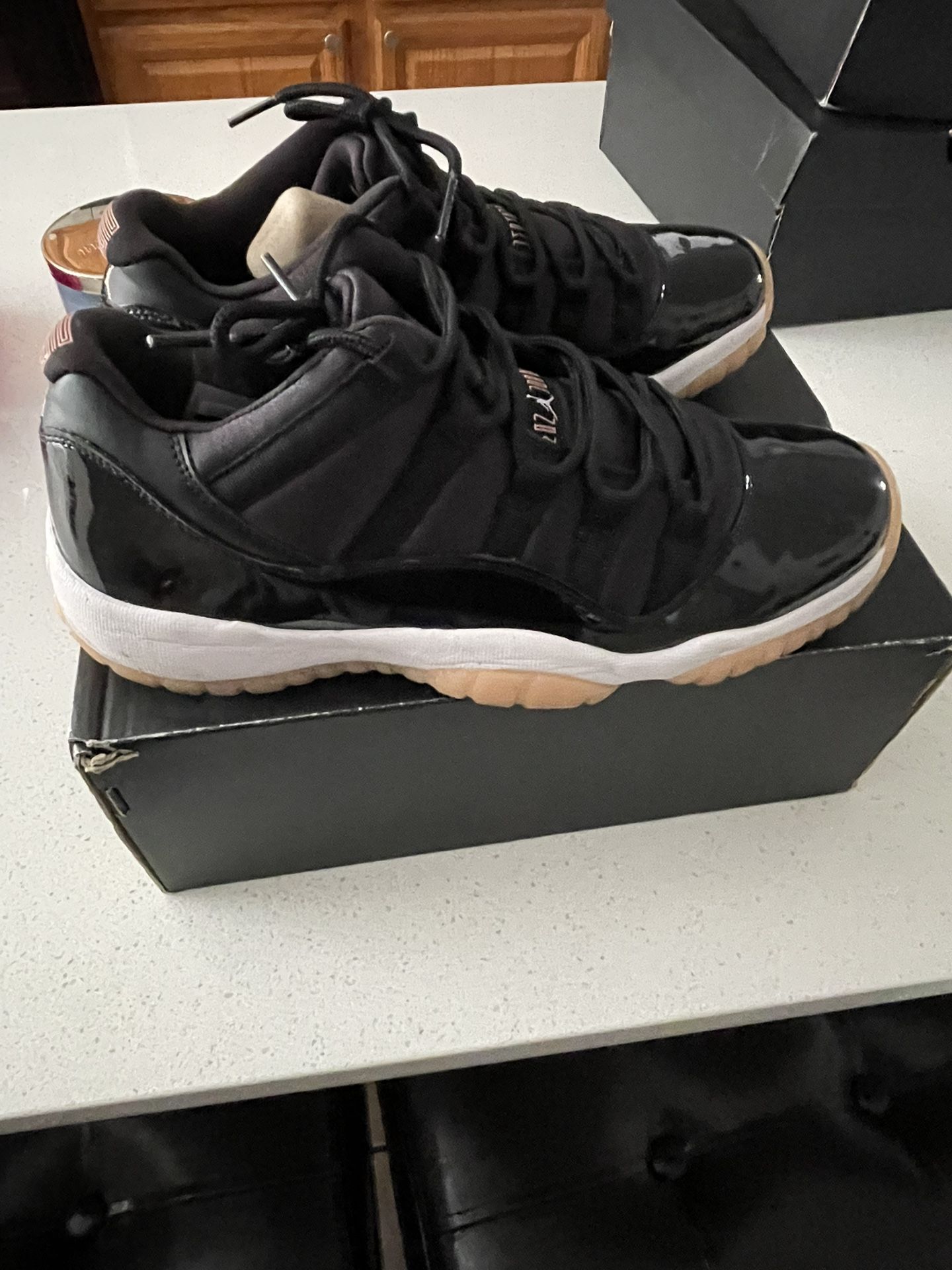 Jordan 11 Retro Low GG