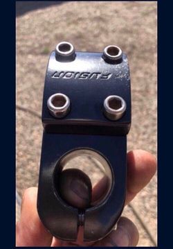HARO Fusion MID School Stem 1 1/8