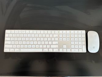 Apple Wireless Keyboard A1843 and Mouse A1657