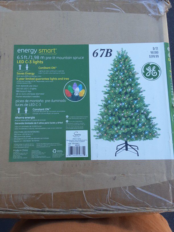Christmas Tree, Artificial 6ft Tree