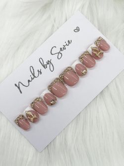 Nails 10pc Acrylic Set With Application Kit Included