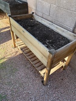Raised Garden Bed/Planter Box (2)