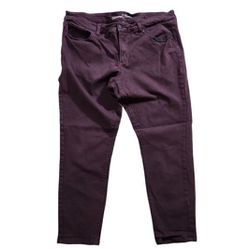 Universal Thread Size 16WR Maroon Skinny Jeans