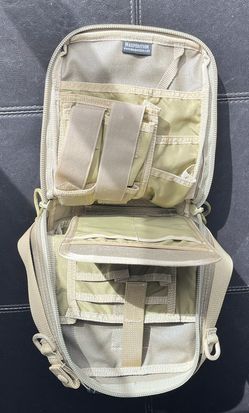 MaxPedition Organiser - plenty of space, brand new