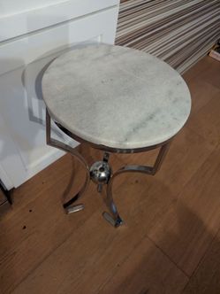 White marble accent table