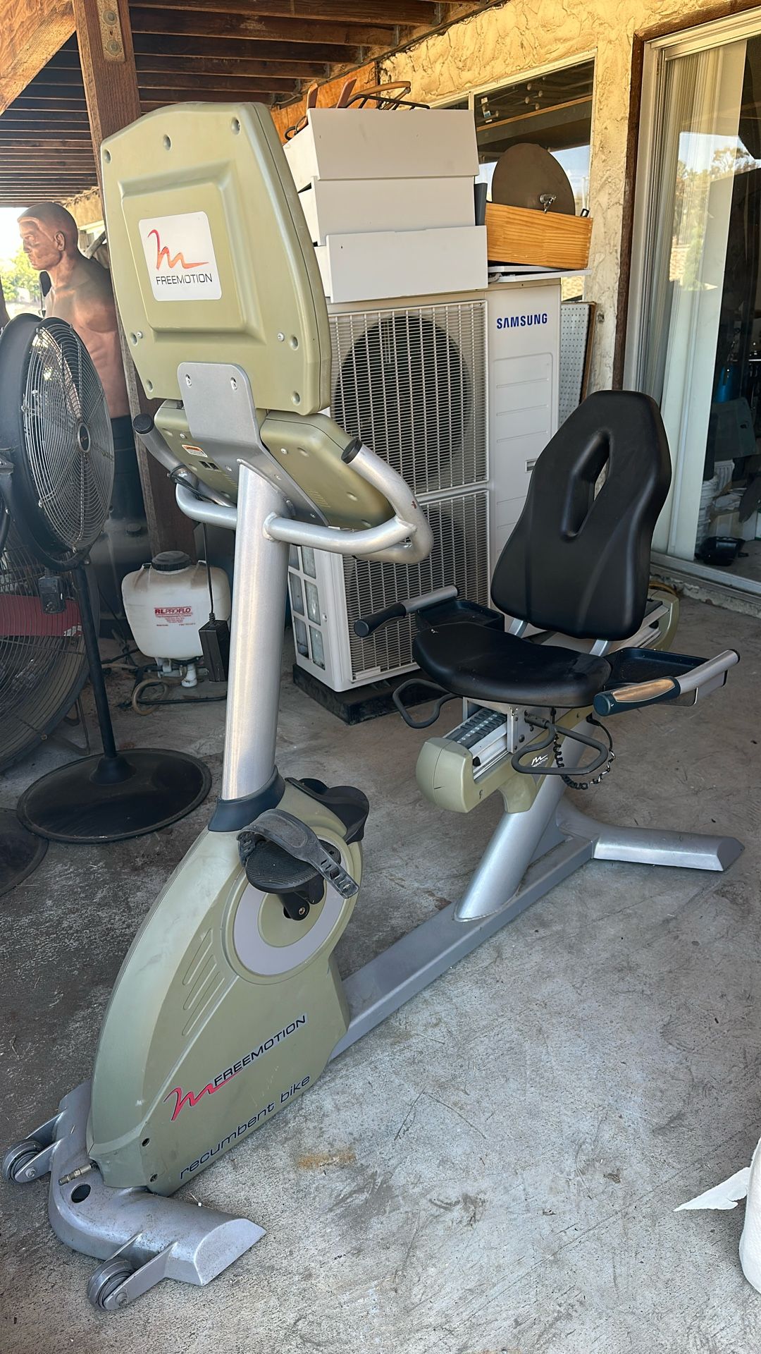 Free Recumbent Exercise Bike