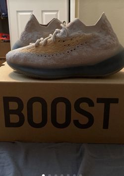 YEEZY BOOST 380 ( %100 authentic)