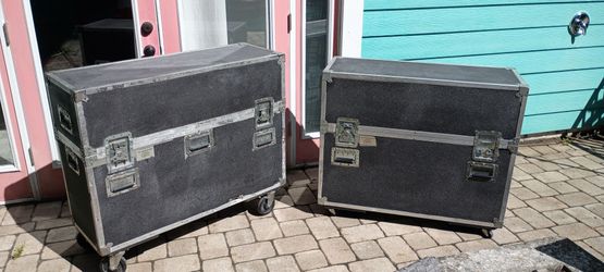 Heavy-Duty Road Cases on Wheels – Pair