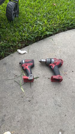 Milwaukee Impact Driver and Drill Set