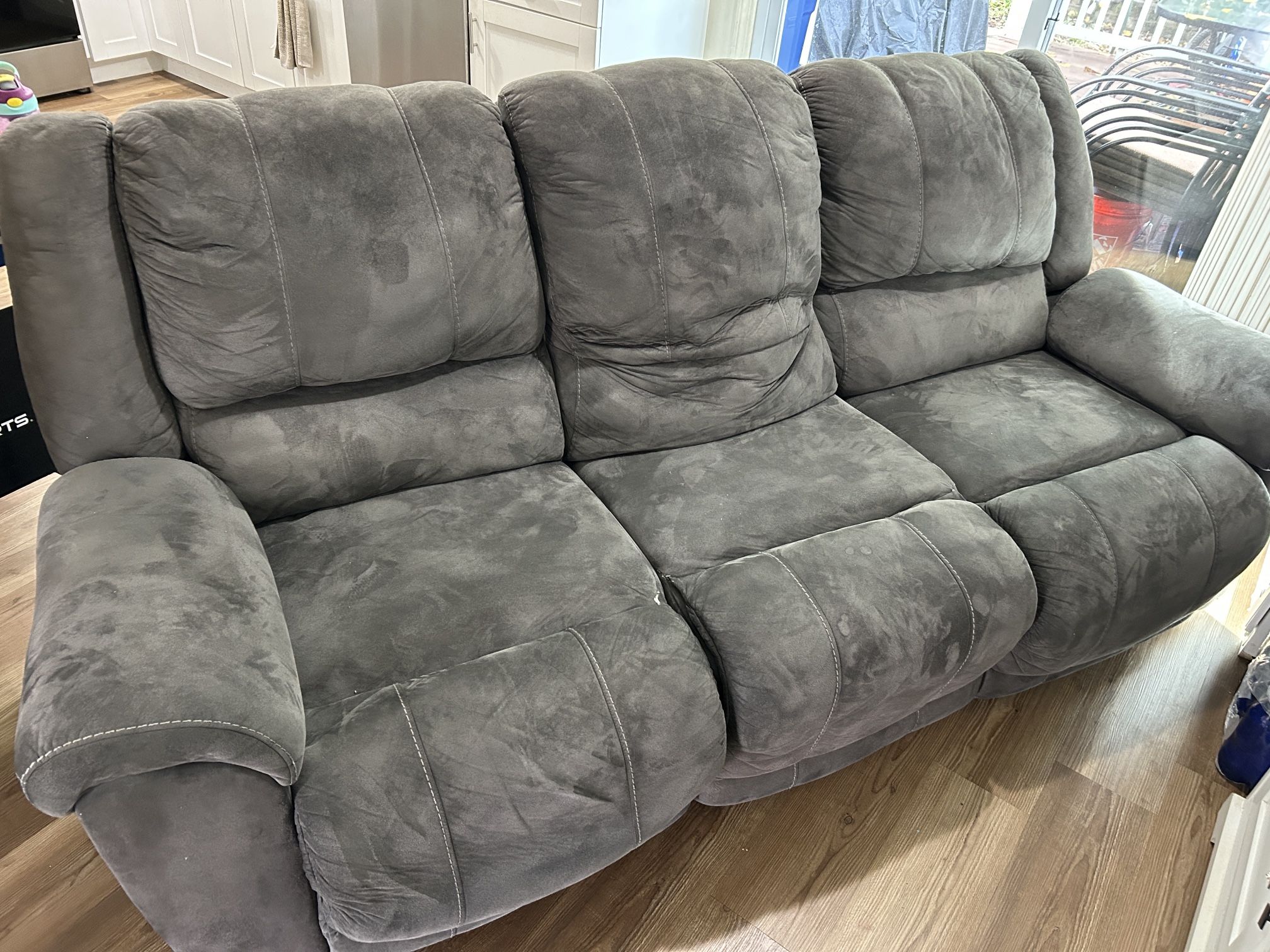 Recliners Set