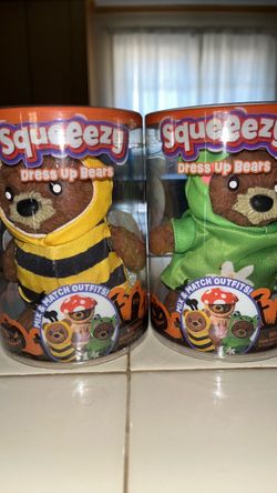 Squeeezy Dress up bears squishy toy