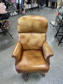 Bradington-Young Leather Executive Desk Chair – Swivel, Tilt & Casters